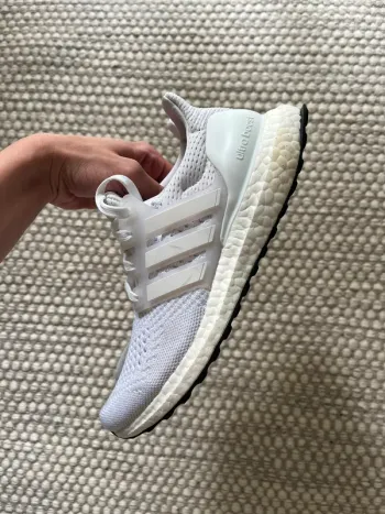 Gebrauchtes Adidas Ultra Boost bike — Bild 4 von 6