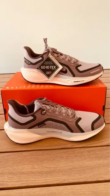 Used Pegasus Air Zoom 41 GTX Running Shoes