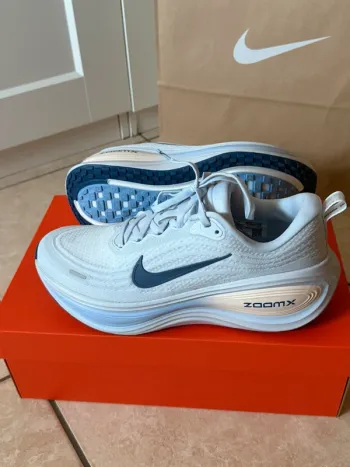 Gebrauchtes Mystic Vomero Plus Running Shoes