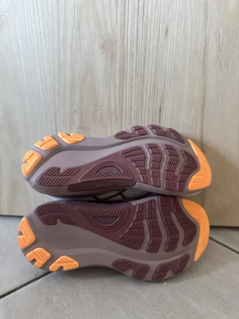 Orange Gel Kayano 32 bike d'occasion — image 3 sur 6