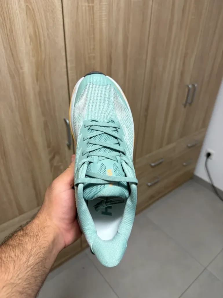 Used Hoka Laufschuh bike — image 4 of 5