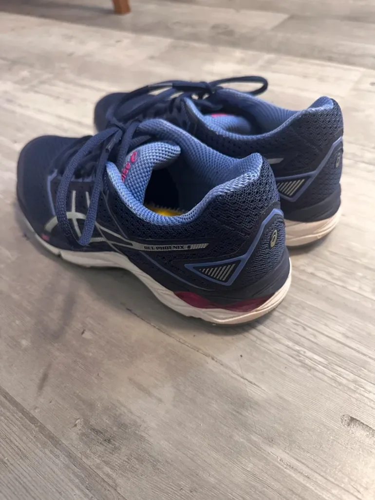 Używany Asics Gel-Phoenix 8 bike — zdjęcie 2 z 4