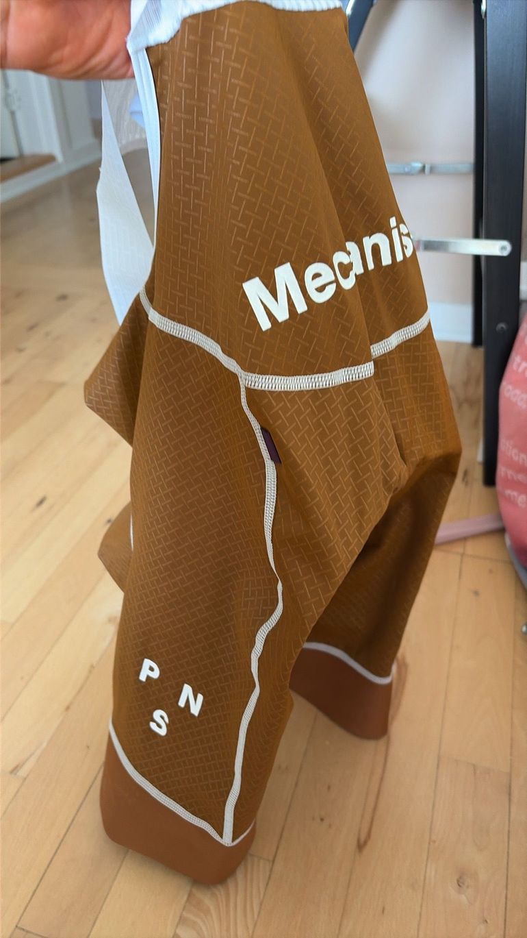 Brugt Pas Normal Studios Women's Mechanism Bib bike — billede 6 af 6