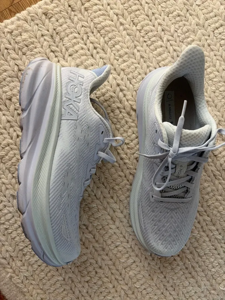 Tweedehands Hoka Clifton 9 bike — afbeelding 2 van 10