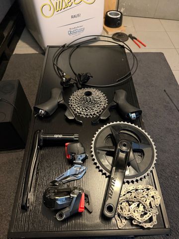 Käytetty Sram Rival E-Tap AXS D1 2023 Groupset