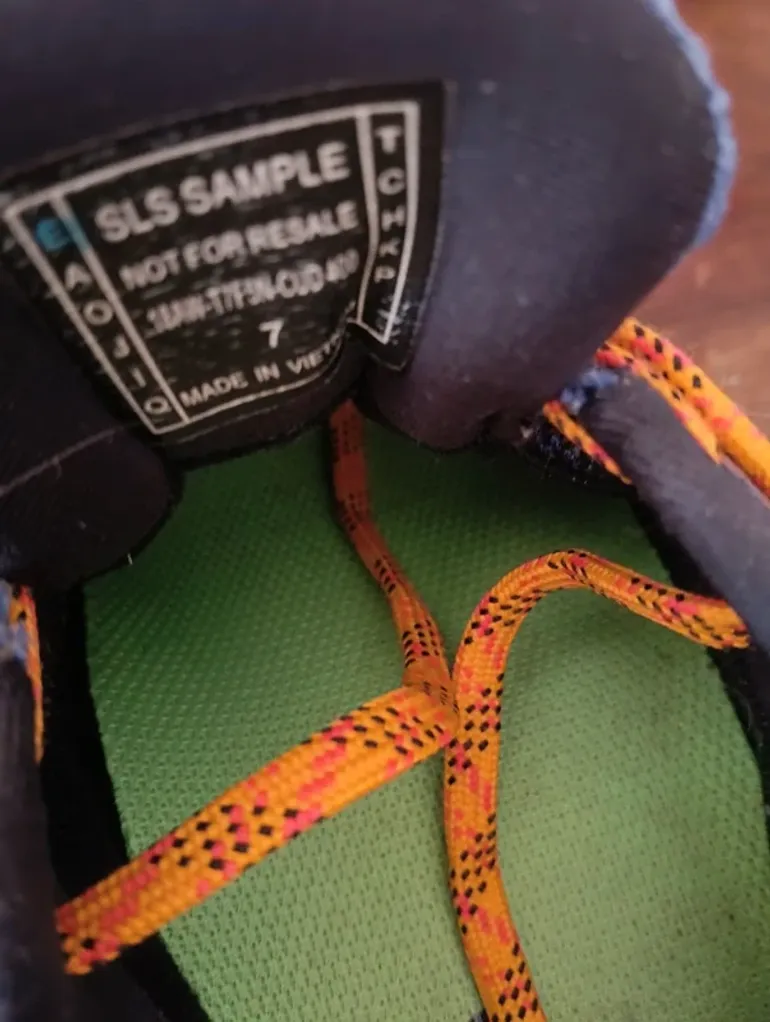 Used Asics Mountain Shoes bike — image 6 of 6