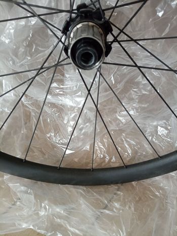 Used Vision TLR DB SC 40 disk 2023 bike — image 6 of 8