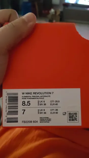 Tweedehands Nike Revolution 7 bike — afbeelding 5 van 5