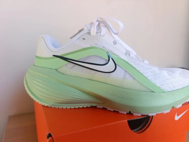 Used Nike Downshifter 14 bike — image 2 of 5