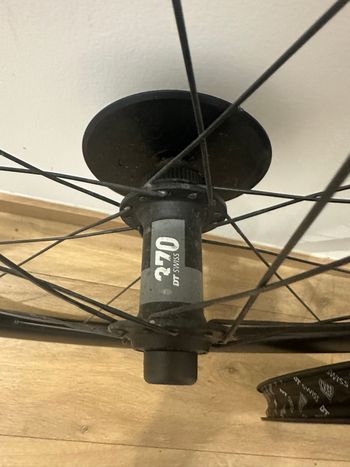Used Van Rysel VR50 2025 bike — image 2 of 2