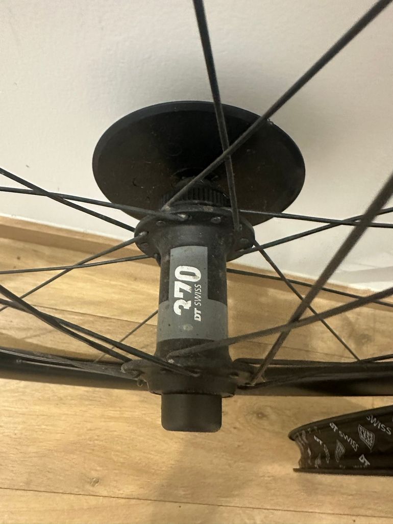 Used Van Rysel VR50 2025 bike — image 2 of 2