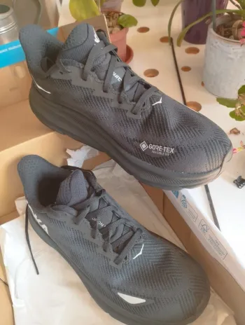 Tweedehands Hoka Clifton 9 bike — afbeelding 4 van 6