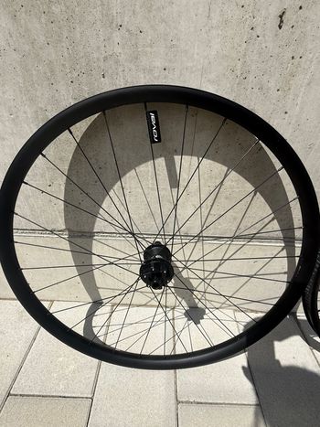 Použité Specialized Roval Traverse bike — obrázek 3 z 5