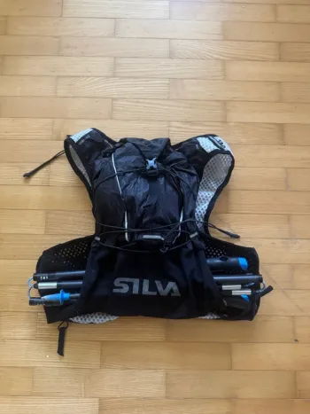 Used Lange Strive Light 10 Running Accessories