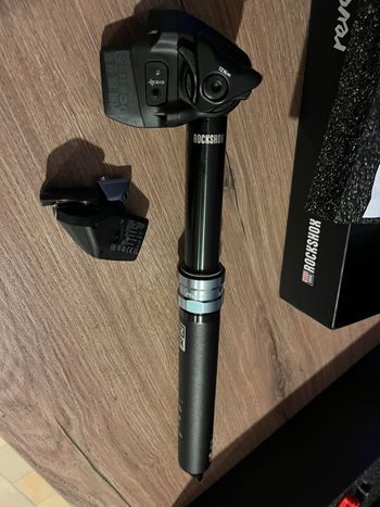 Used RockShox Reverb AXS Saddles & Seatposts