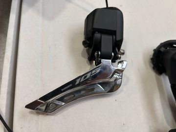 Brugt Shimano 105 Di2 bike — billede 8 af 13