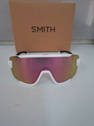 Used Smith Optics Wildcat 2026 bike — image 2 of 10