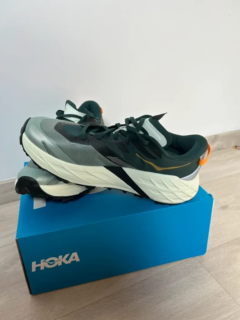 Hoka Speedgoat 7 bike d'occasion — image 2 sur 4