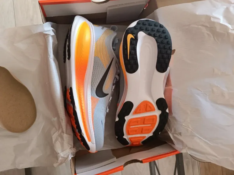 Brugt Nike Vomero bike — billede 5 af 5