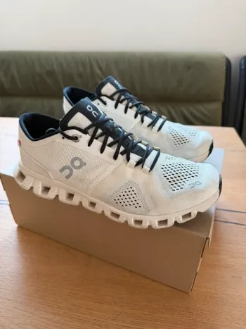 Used On Running Cloud X bike — image 3 of 15
