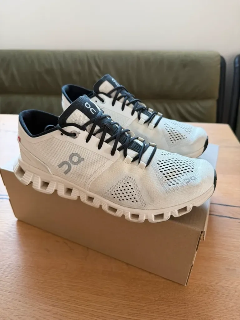 Used On Running Cloud X bike — image 3 of 15