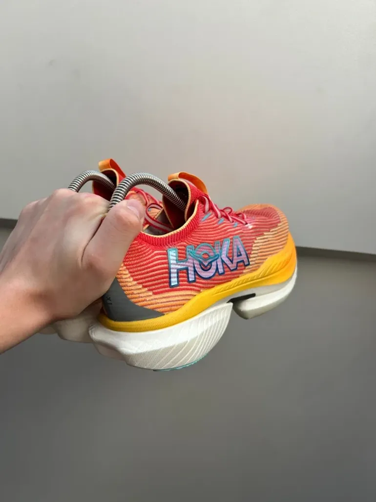 Used Hoka Cielo x1 bike — image 3 of 11