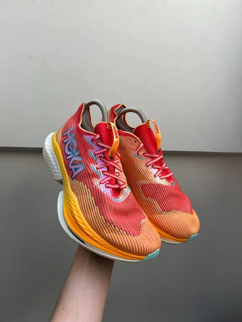 Used Hoka Cielo x1 bike — image 2 of 11