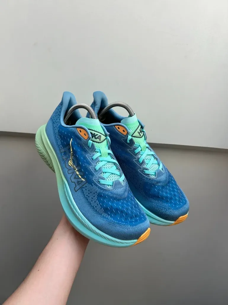 Hoka Mach 6 bike d'occasion — image 2 sur 10