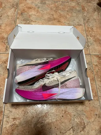 Brugt Nike ZoomX Vaporfly 3 Running Shoes