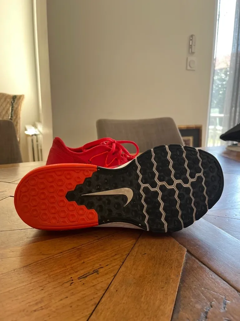 Used Nike Trailrunning Shoes bike — image 5 of 5