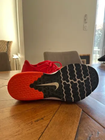 Used Nike Trailrunning Shoes bike — image 3 of 5