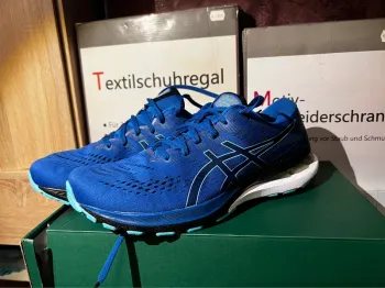 Brugt Asics Gel Kayano 28 Running Shoes