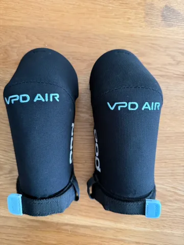 Used POC Joint VPD Air Elbow Cycling Clothing