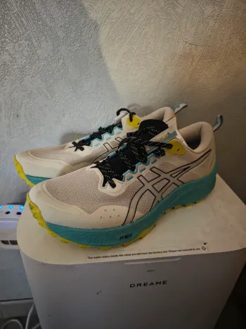 Asics Running shoes Running Shoes usato
