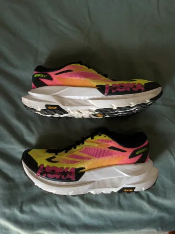 Hoka Mafate X Running Shoes usato