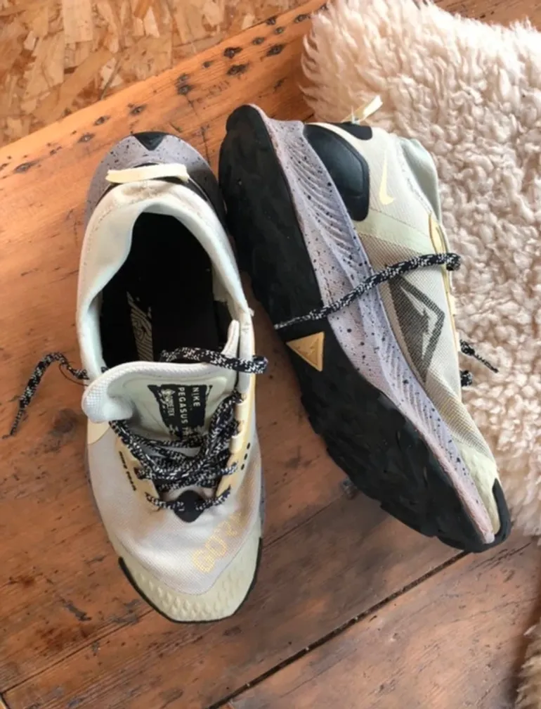 Použité Pegasus Trail 3 Gore-Tex bike — obrázek 6 z 15