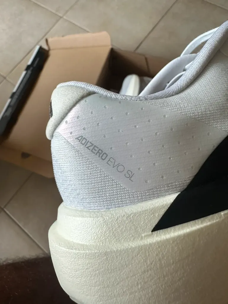 Used Lightweight Adidas Adizero Evo SL M bike — image 8 of 15