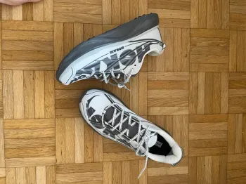 Used Hoka Huaka bike — image 3 of 5