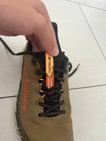 Gebrauchtes New Balance FuelCell Summit Unknown v4 bike — Bild 7 von 8
