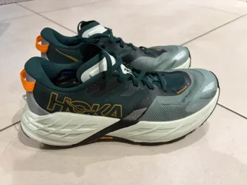 Brugt Hoka Speedgoat 7 bike — billede 2 af 6