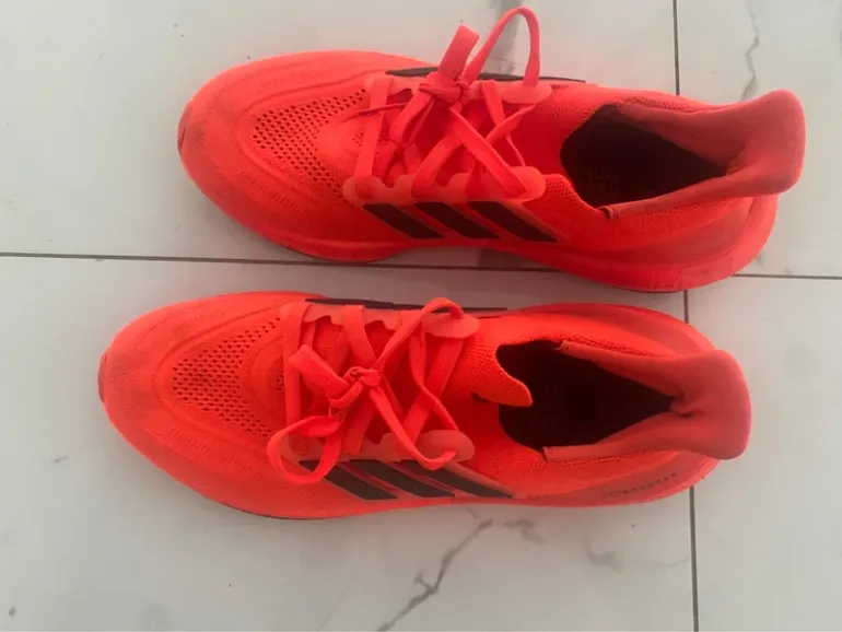 Adidas Ultraboost bike d'occasion — image 2 sur 5