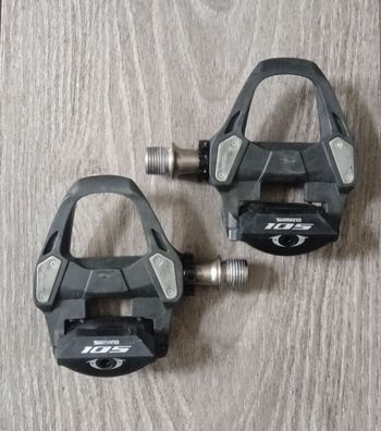 Gebrauchtes Shimano 105 PD-R7000 Drivetrain & Pedals