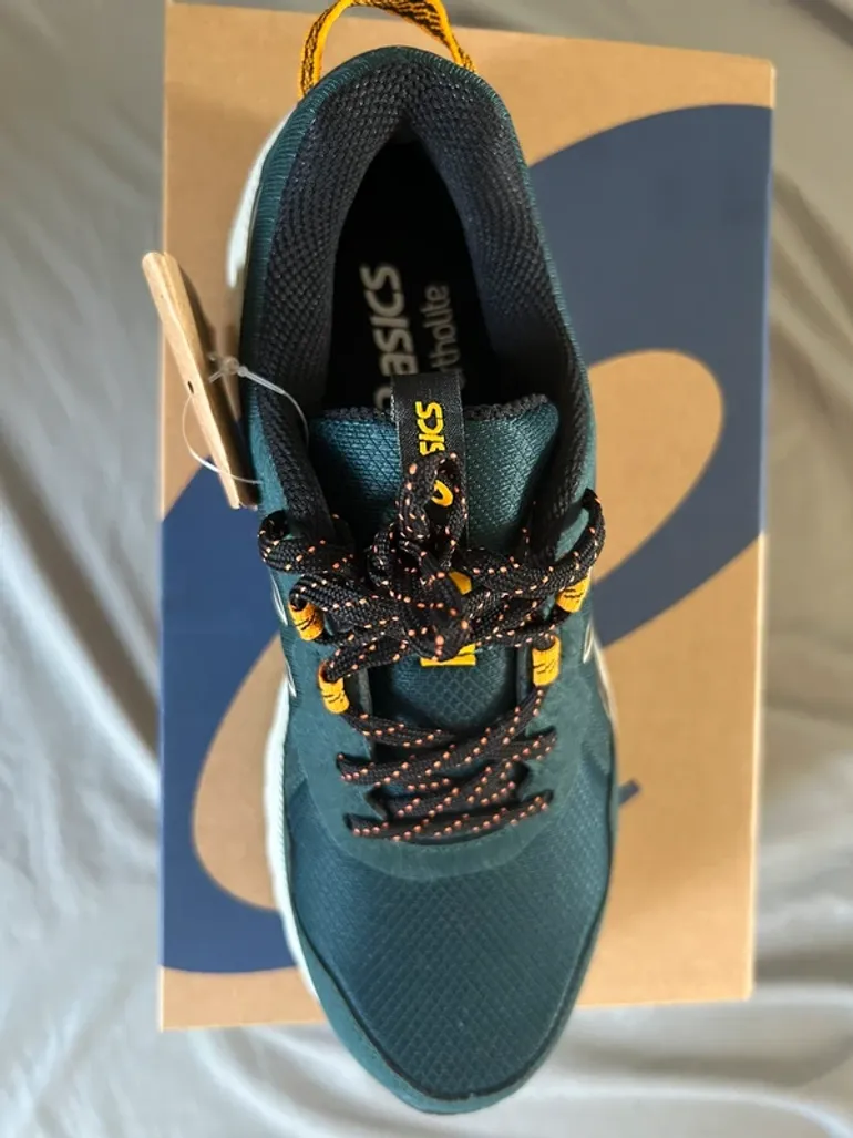 Used Asics Gel Venture 10 bike — image 3 of 3