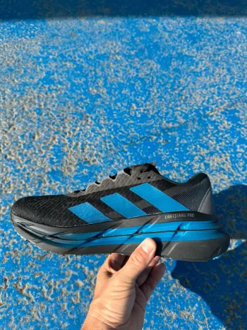Used Adidas Adistar BYD Running Shoes