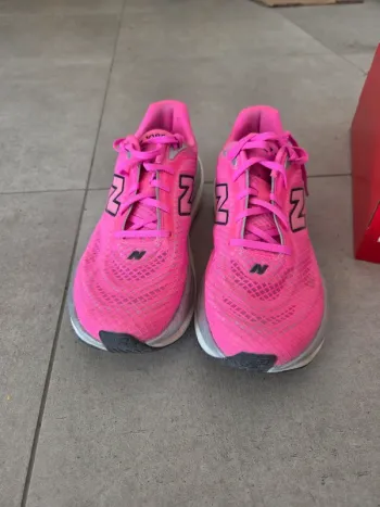 New Balance 1080V15 Infinion bike de segunda mano — imagen 2 de 7