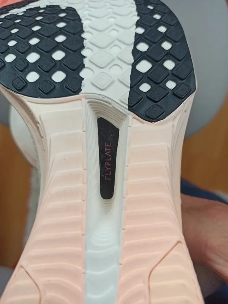 Použité Nike ZoomX Vaporfly Next% 3 bike — obrázek 7 z 9