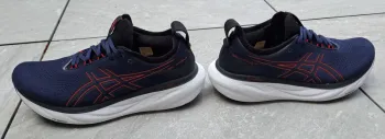 Used Asics Nimbus 25 bike — image 4 of 8