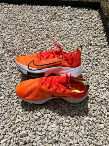Used Orange Air Zoom Tempo Next % Flyknit Running Shoes