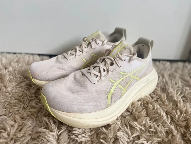 Brugt Asics Nimbus Gel 27 bike — billede 3 af 8