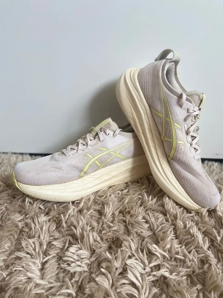 Brugt Asics Nimbus Gel 27 bike — billede 2 af 8